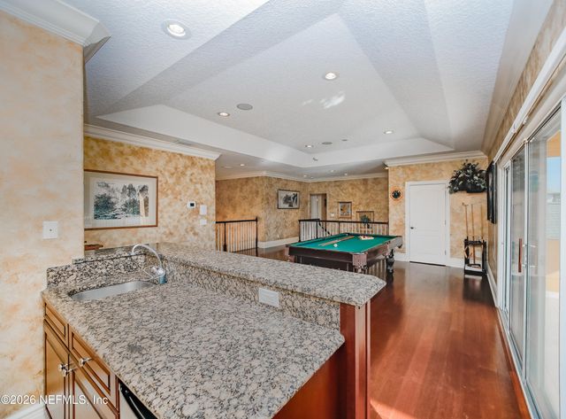 1326 CHARTER Court E, Jacksonville, FL 32225