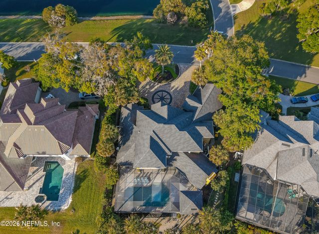 1326 CHARTER Court E, Jacksonville, FL 32225