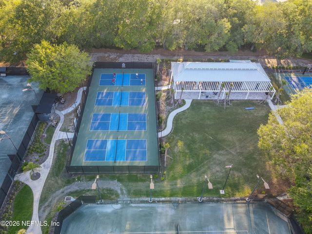 1326 CHARTER Court E, Jacksonville, FL 32225