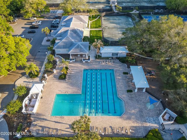 1326 CHARTER Court E, Jacksonville, FL 32225