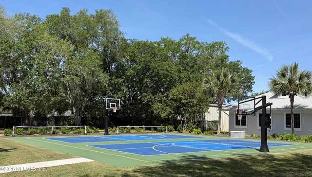 1326 CHARTER Court E, Jacksonville, FL 32225