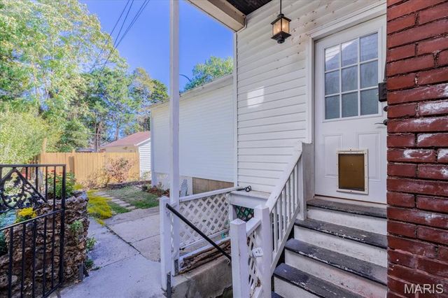 1912 McCausland Avenue, St Louis, MO 63117