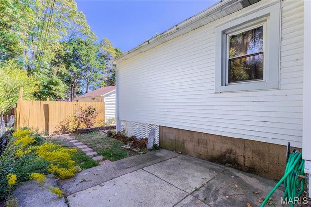 1912 McCausland Avenue, St Louis, MO 63117