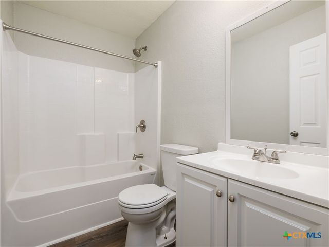 207 W 14th Avenue, Belton, TX 76513