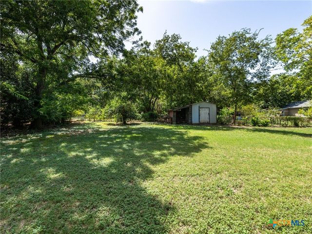207 W 14th Avenue, Belton, TX 76513