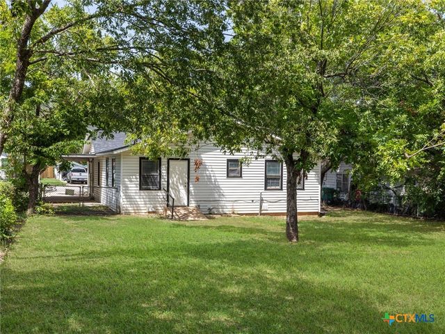 207 W 14th Avenue, Belton, TX 76513