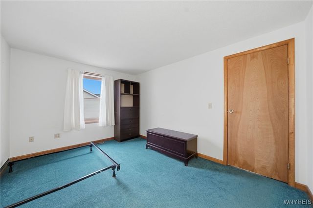 5637 Jeffrey Drive, Lockport Town, NY 14094