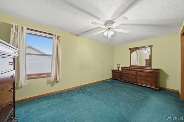 5637 Jeffrey Drive, Lockport Town, NY 14094