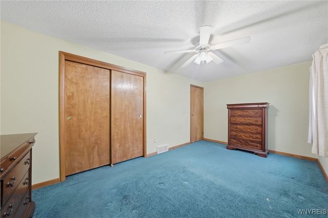 5637 Jeffrey Drive, Lockport Town, NY 14094