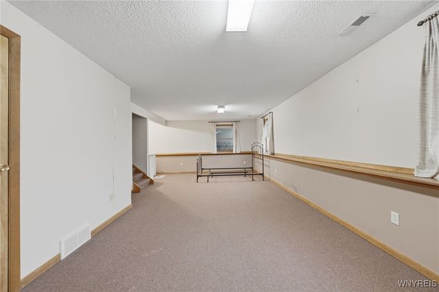 5637 Jeffrey Drive, Lockport Town, NY 14094