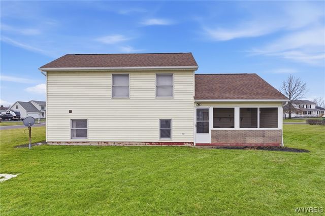 5637 Jeffrey Drive, Lockport Town, NY 14094