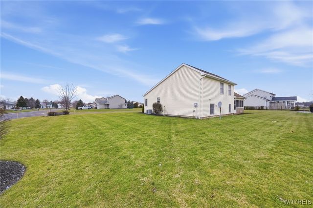 5637 Jeffrey Drive, Lockport Town, NY 14094