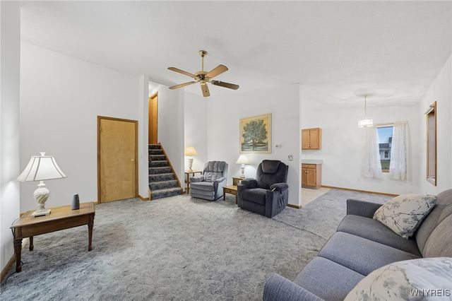 5637 Jeffrey Drive, Lockport Town, NY 14094