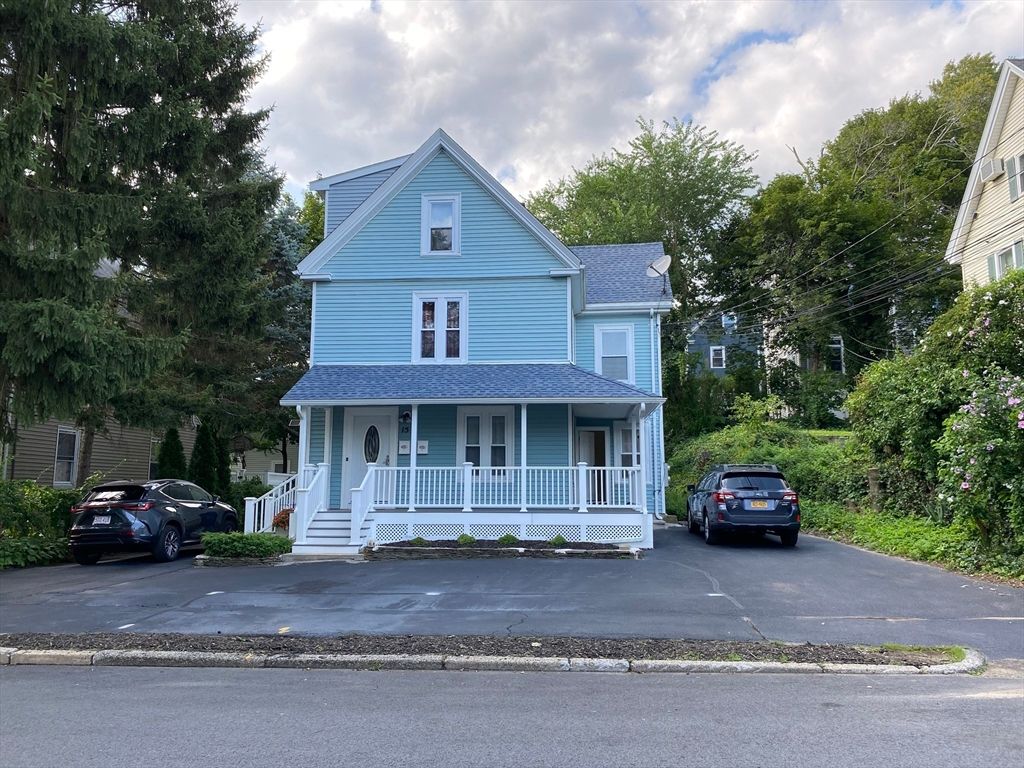 15 Pennsylvania Ave 1, Newton, MA 02464