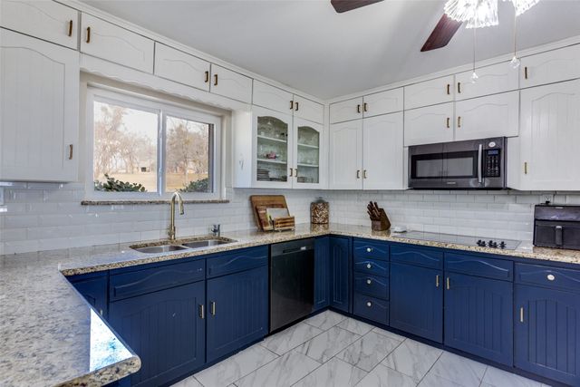 4233 Michael Lane, Fort Worth, TX 76126