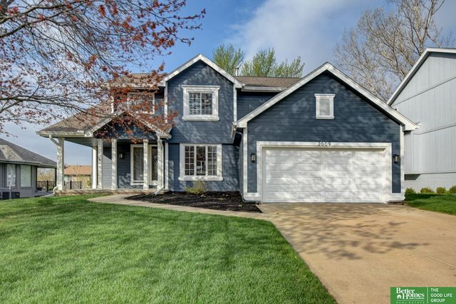 2009 Liberty Lane, Papillion, NE 68133