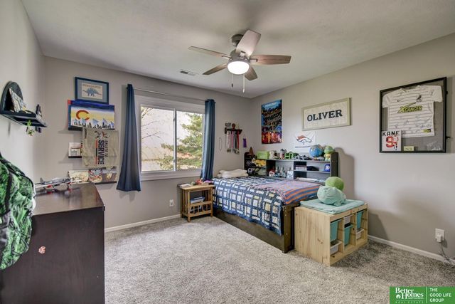 2009 Liberty Lane, Papillion, NE 68133