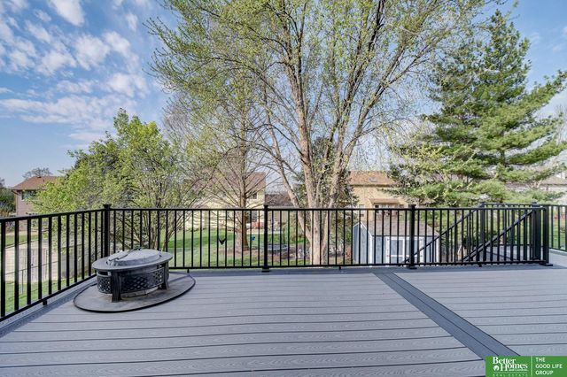 2009 Liberty Lane, Papillion, NE 68133