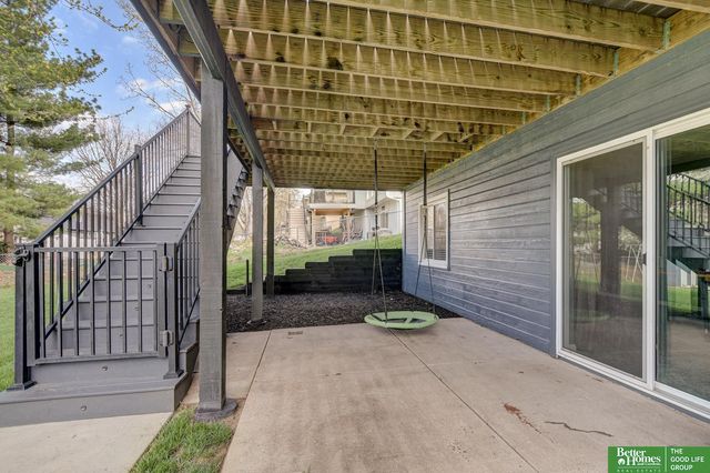 2009 Liberty Lane, Papillion, NE 68133