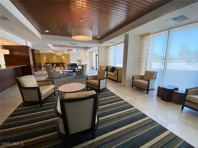 4031 Gulf Shore BLVD N 3E, Naples, FL 34103