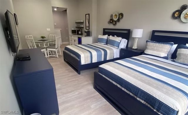 4031 Gulf Shore BLVD N 3E, Naples, FL 34103