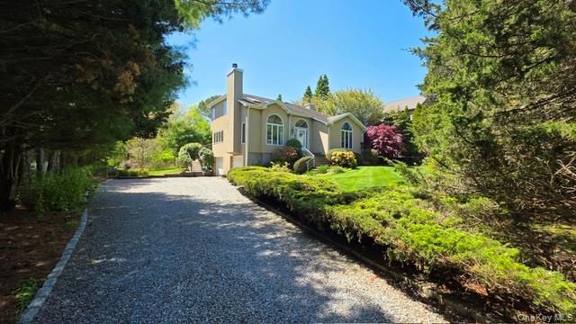 40 Hilltop Road, Southampton, NY 11968