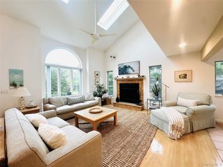 40 Hilltop Road, Southampton, NY 11968