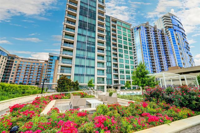 2047 Westcreek Lane 708, Houston, TX 77027