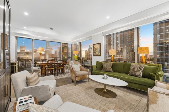 2047 Westcreek Lane 708, Houston, TX 77027