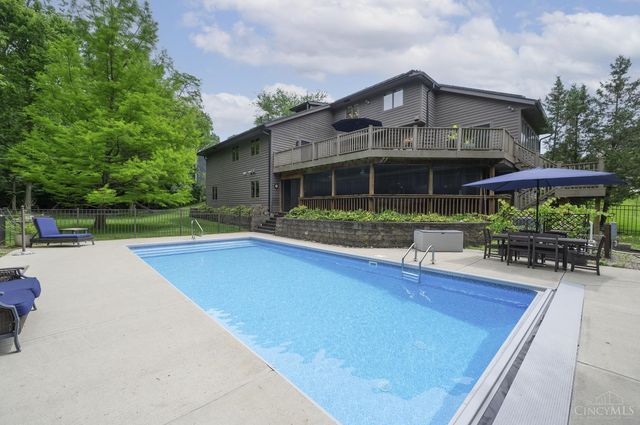 7395 Desert Springs Court, West Chester, OH 45069