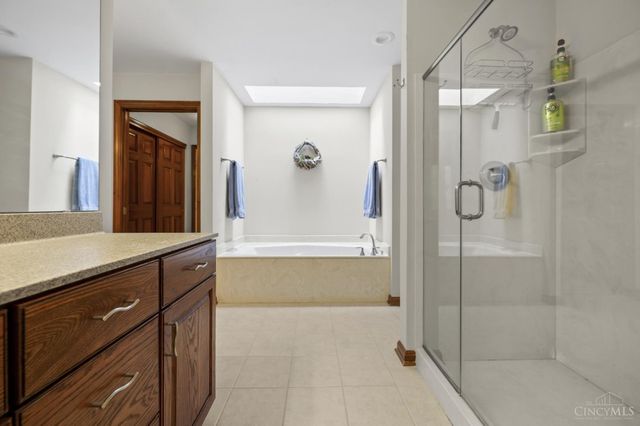 7395 Desert Springs Court, West Chester, OH 45069