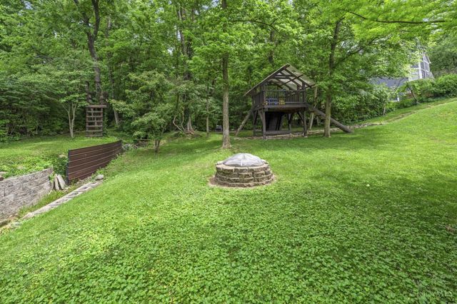 7395 Desert Springs Court, West Chester, OH 45069