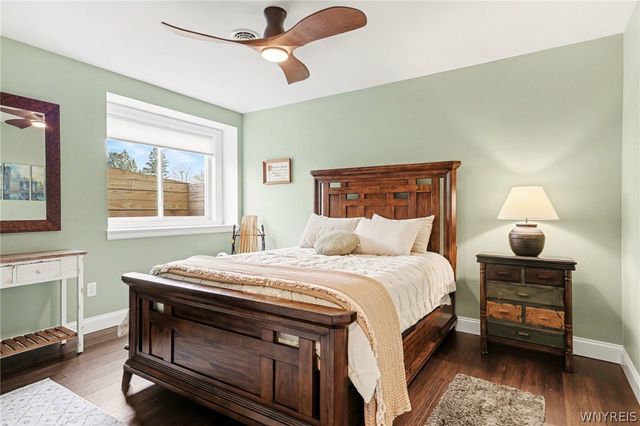 80 Autumn Leaf Trail, Webster, NY 14580