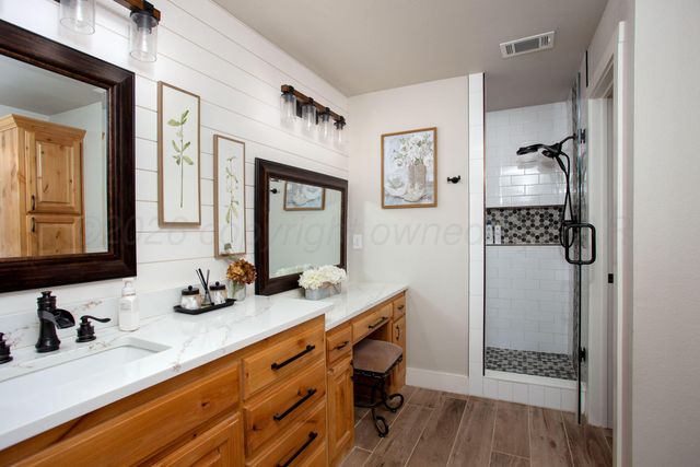 1800 S PARK Circle, Amarillo, TX 79108