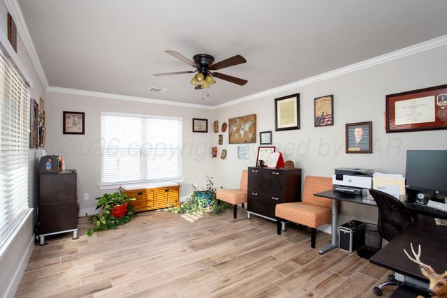 1800 S PARK Circle, Amarillo, TX 79108