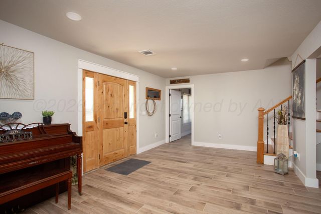 1800 S PARK Circle, Amarillo, TX 79108