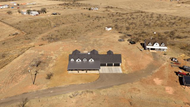 1800 S PARK Circle, Amarillo, TX 79108