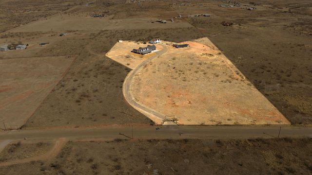 1800 S PARK Circle, Amarillo, TX 79108