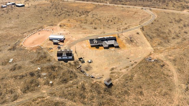 1800 S PARK Circle, Amarillo, TX 79108