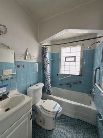 18590 Lumpkin Street, Detroit, MI 48234