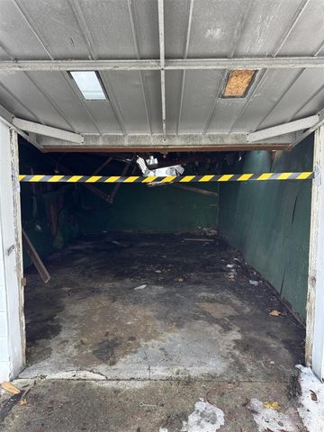 18590 Lumpkin Street, Detroit, MI 48234