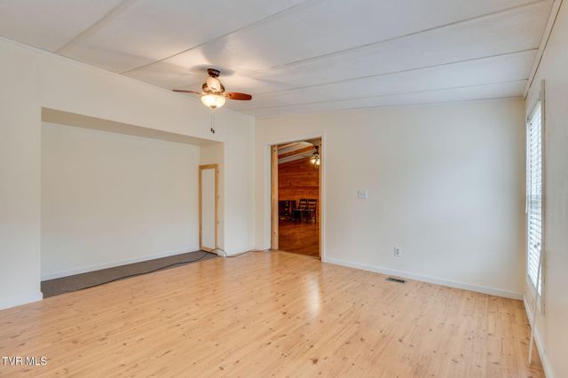 11084 Stanley Valley Road, Gate City, VA 24251