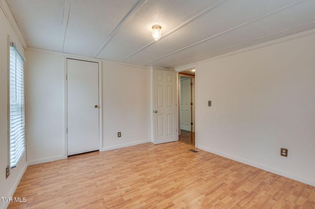 11084 Stanley Valley Road, Gate City, VA 24251