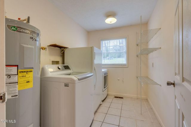 11084 Stanley Valley Road, Gate City, VA 24251