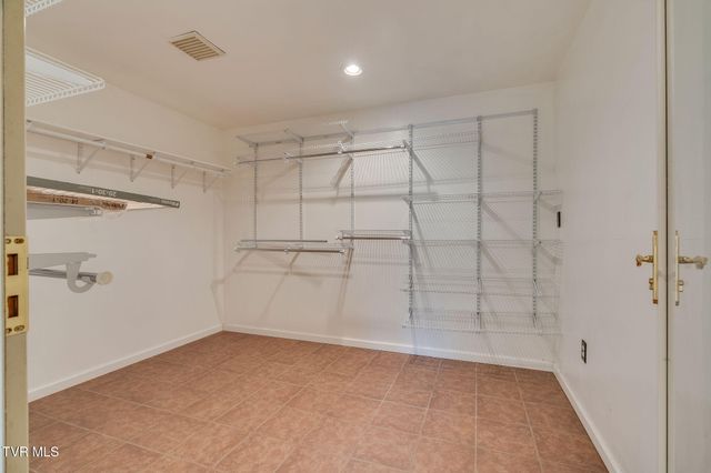 11084 Stanley Valley Road, Gate City, VA 24251