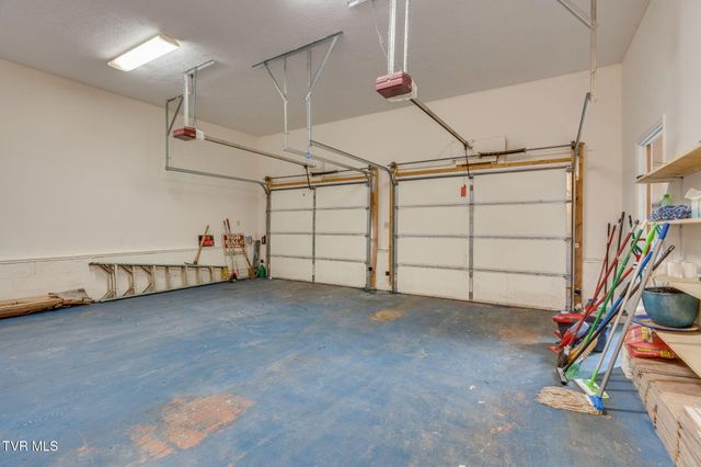 11084 Stanley Valley Road, Gate City, VA 24251