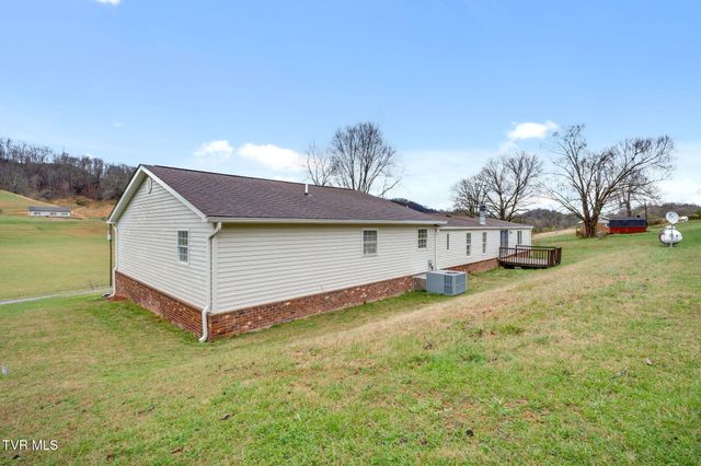 11084 Stanley Valley Road, Gate City, VA 24251