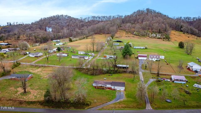 11084 Stanley Valley Road, Gate City, VA 24251