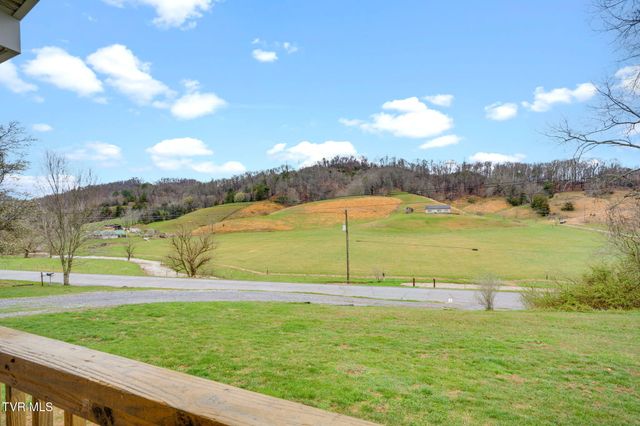 11084 Stanley Valley Road, Gate City, VA 24251