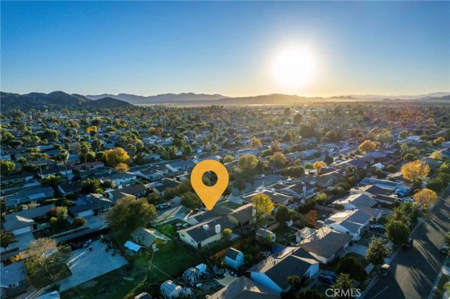 1226 Lucerne Drive, Hemet, CA 92543